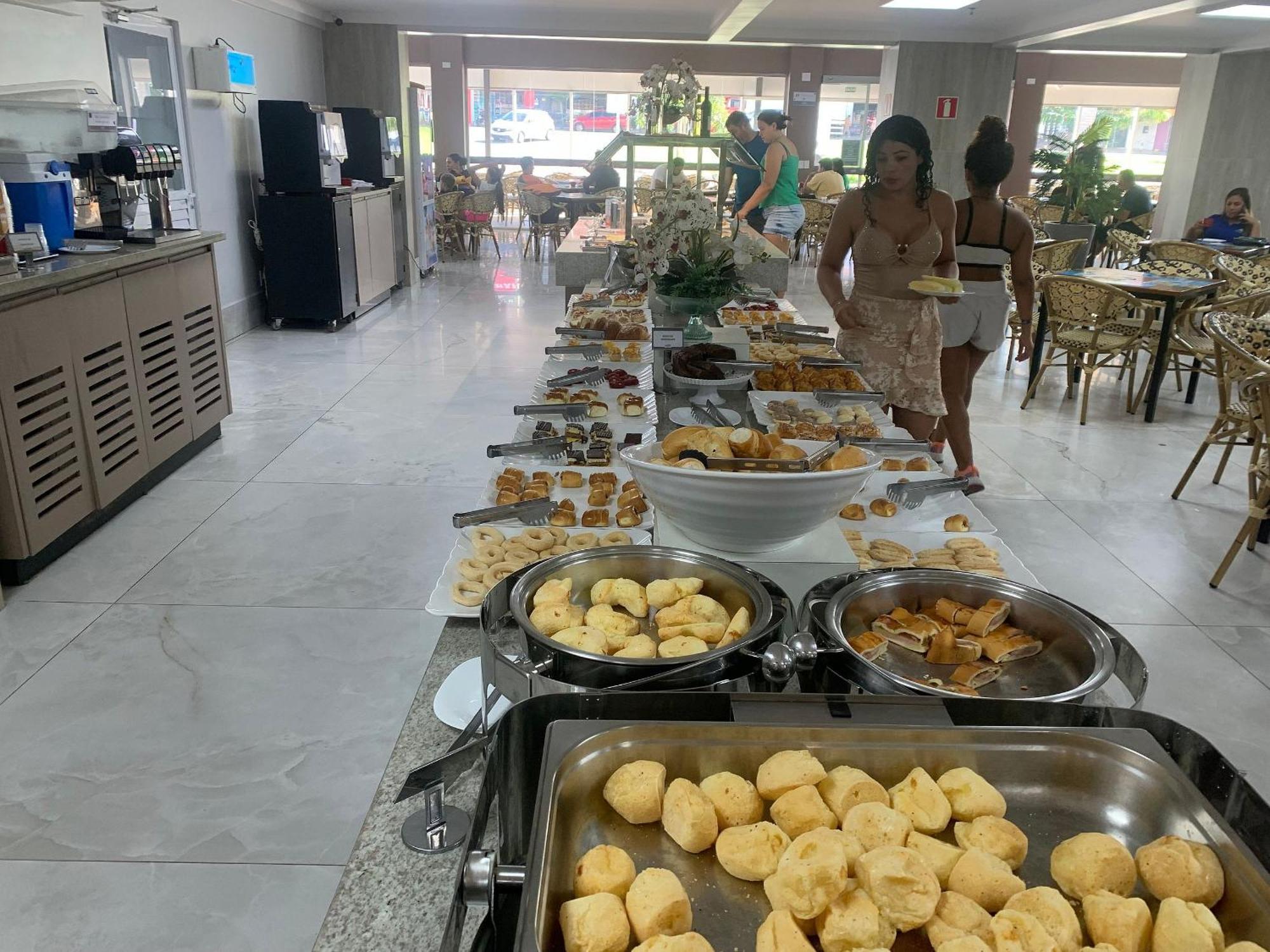 Hotel Spazzio Diroma Cafe Da Manha E Acesso Ao Acqua Park