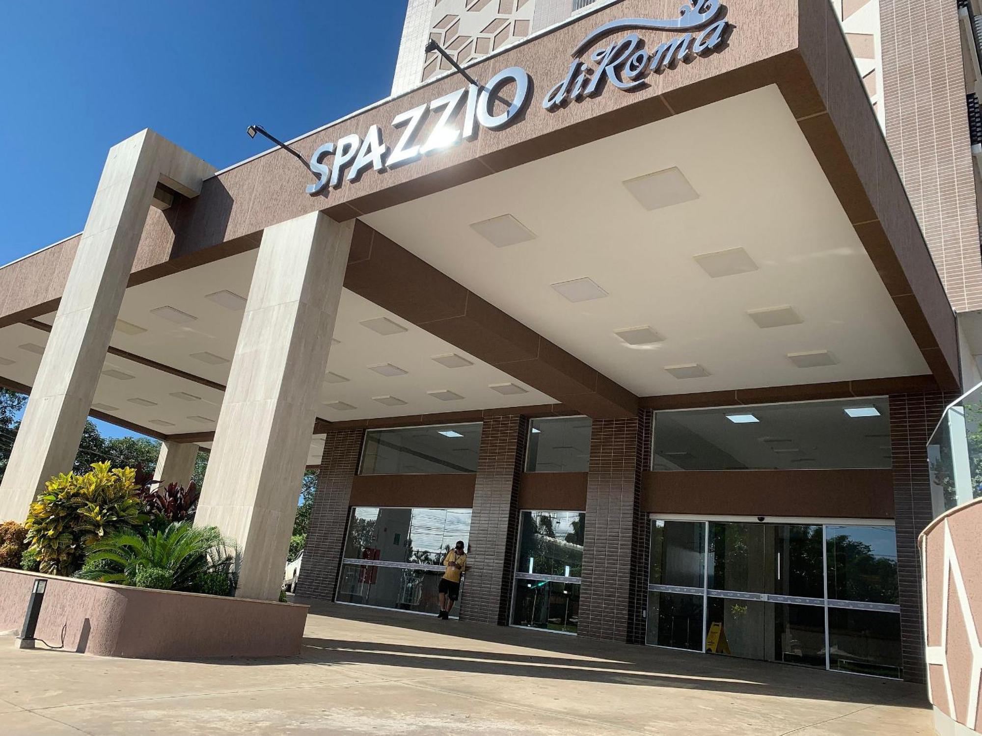Spazzio Diroma Cafe Da Manha E Acesso Ao Acqua Park Hotel *